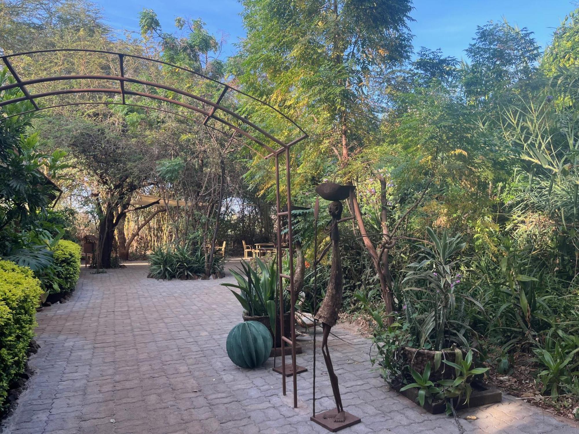 Ikweta Safari Camp Hotel Maua Eksteriør billede